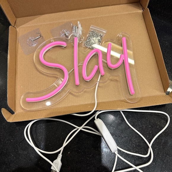 LED neon pink Slay sign - brand new! - Picture 2 of 2